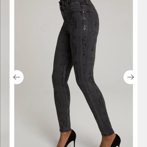 Good American Good Waist Snake - Picture 3 of 6